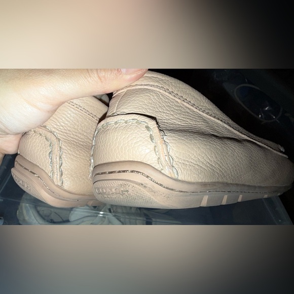 Coach Tan Loafers - Picture 12 of 17